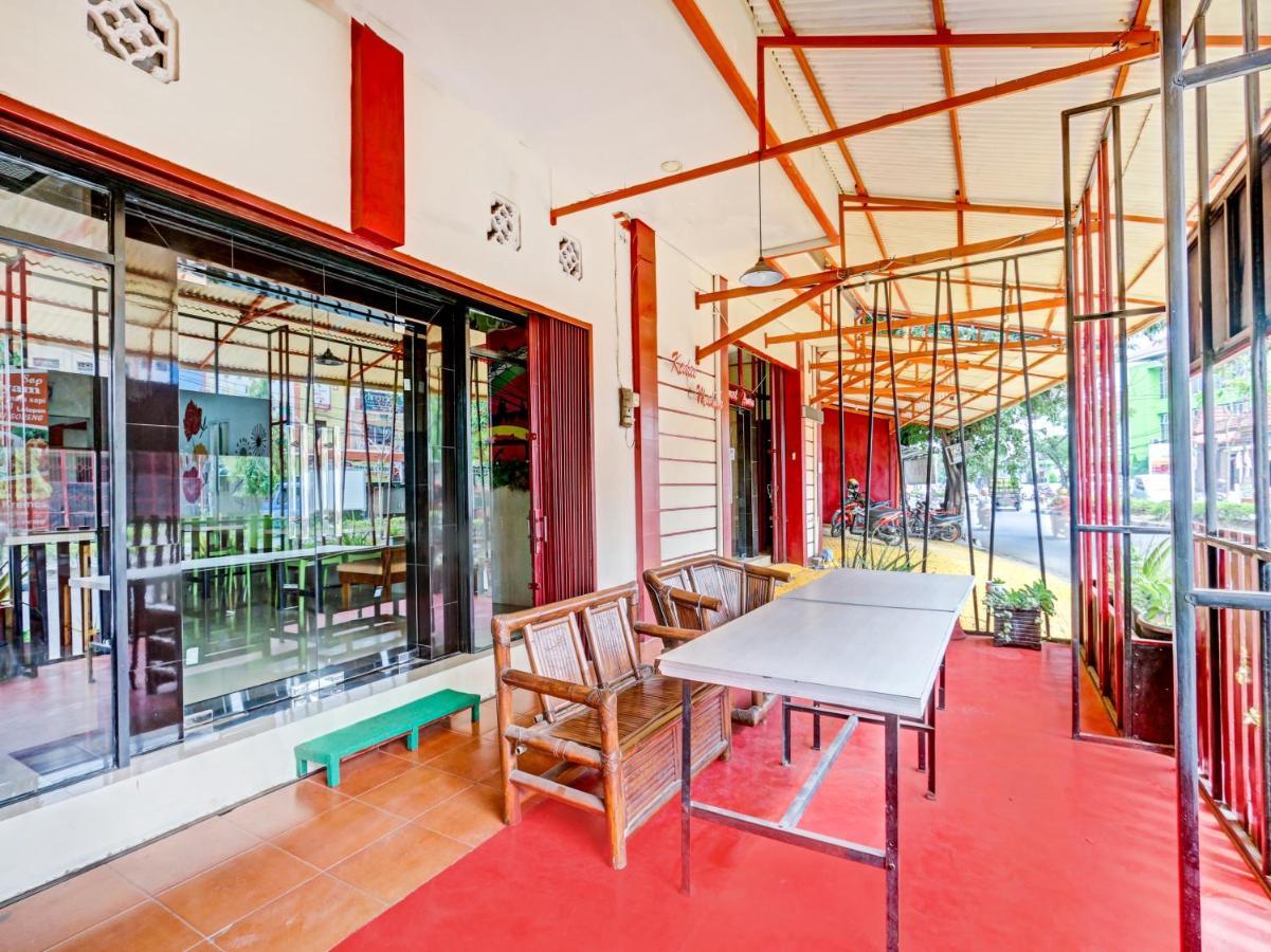 Oyo 90553 Arteri Guest House Semarang Kültér fotó